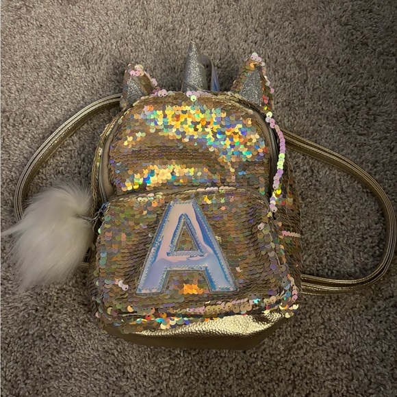 Justice Girl Gold Unicorn Sequin Back Pack - Picture 1 of 4